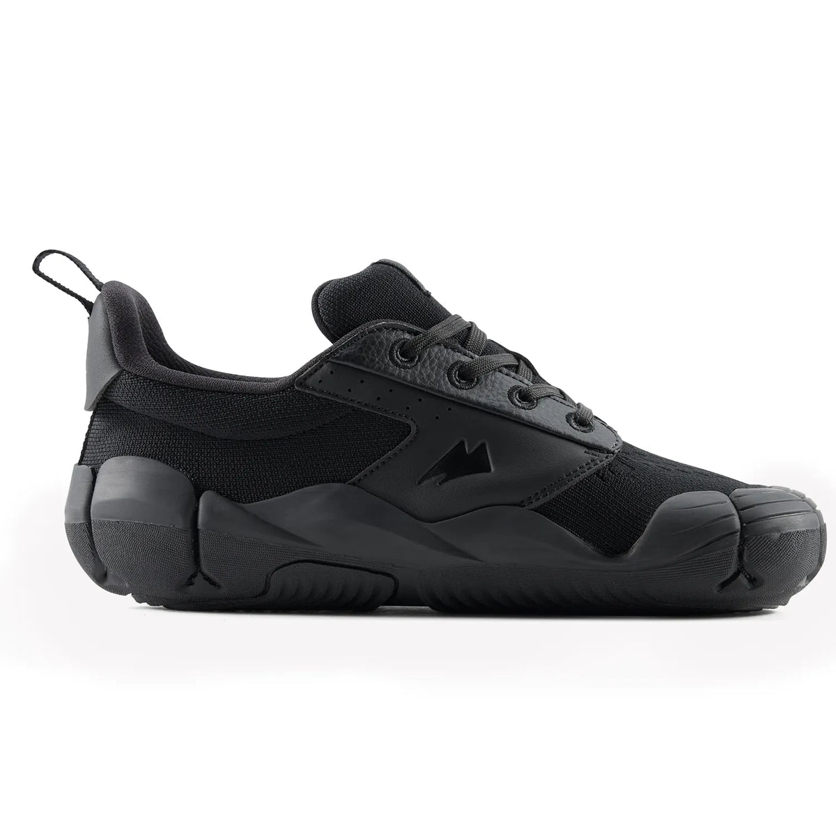 Aretto Leaps Pro Black Kids Shoes