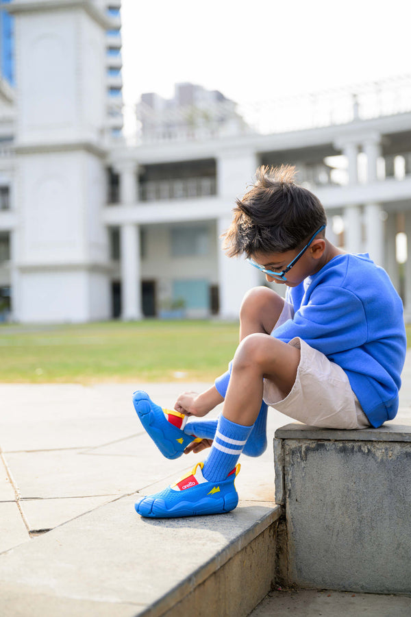 How to Transition Your Child to Putting on Shoes Comfortably?